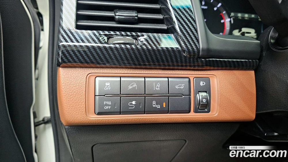 KG Mobility (Ssangyong) G4 Rexton Дизель 2.2 4WD (08.2020)