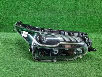 Фара правая Toyota Fortuner 2 (2020-н.в.) LED
