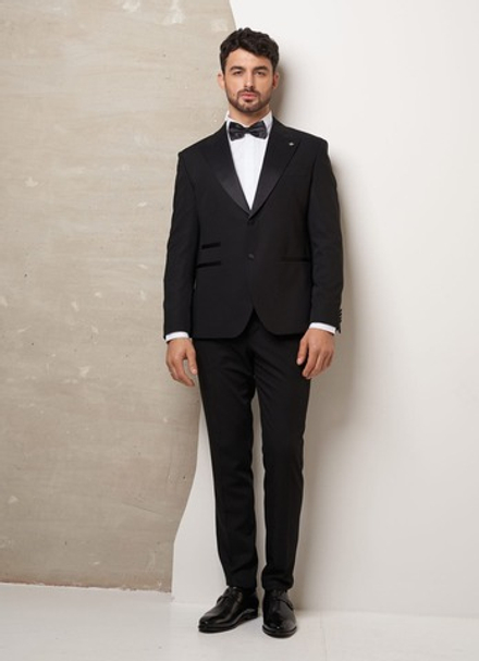 Мужской смокинг (черный) С18