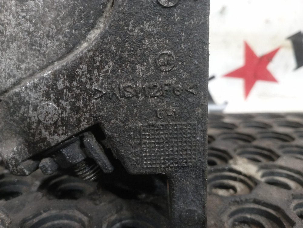 Цилиндр подъема кабины 2018г