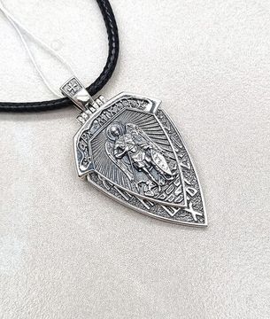 Подвеска. Архангел Михаил.