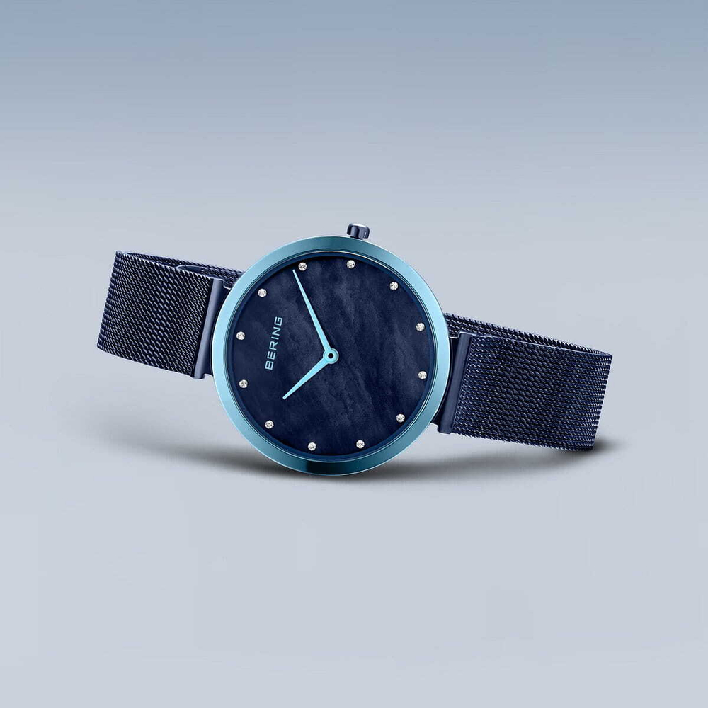 Женские наручные часы Bering 18132-398