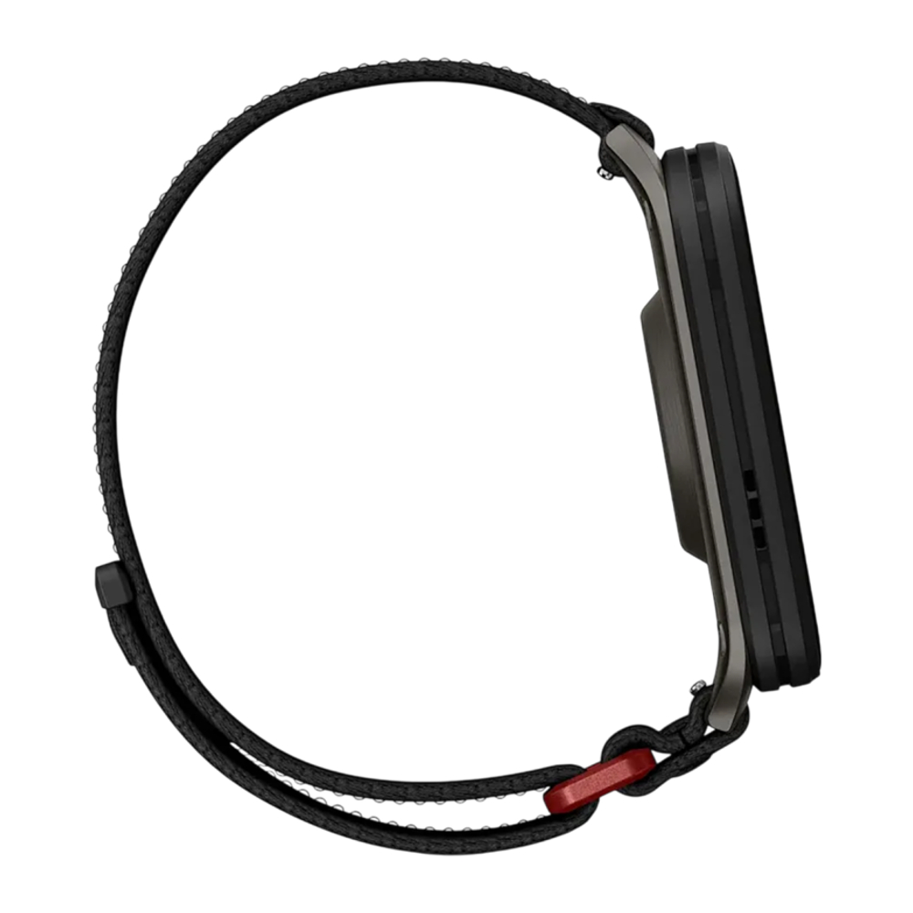 Спортивные часы Garmin Venu X1, чёрный нейлоновый браслет ComfortFit Чёрный безель, AMOLED-дисплей с сапфировым стеклом. Браслет с текстильной застёжкой — на запястье обхватом 140–230 мм