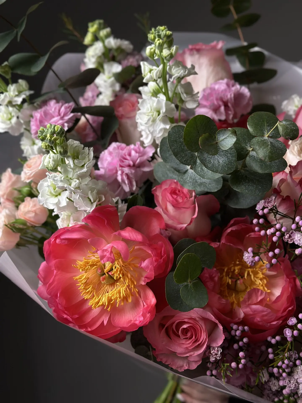 Сборный букет «Аристократический шик»