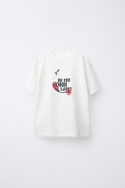 ZARA ФУТБОЛКА С ПРИНТОМ, ЭКРЮ