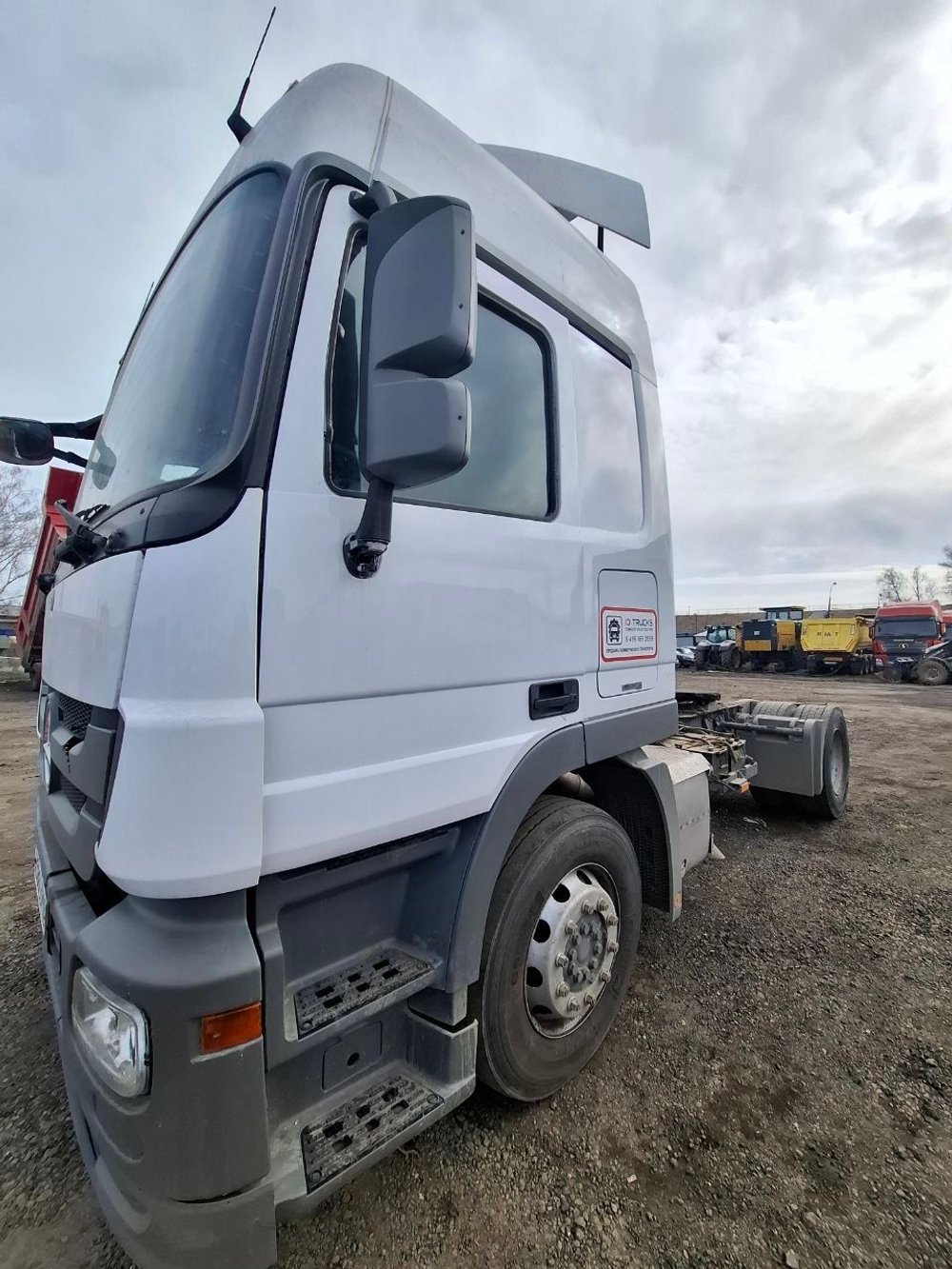 Mercedes-Benz ACTROS 4x2 Седельный тягач 1841 LS (Дизельный, 12 л, 408 л.с., АТ)