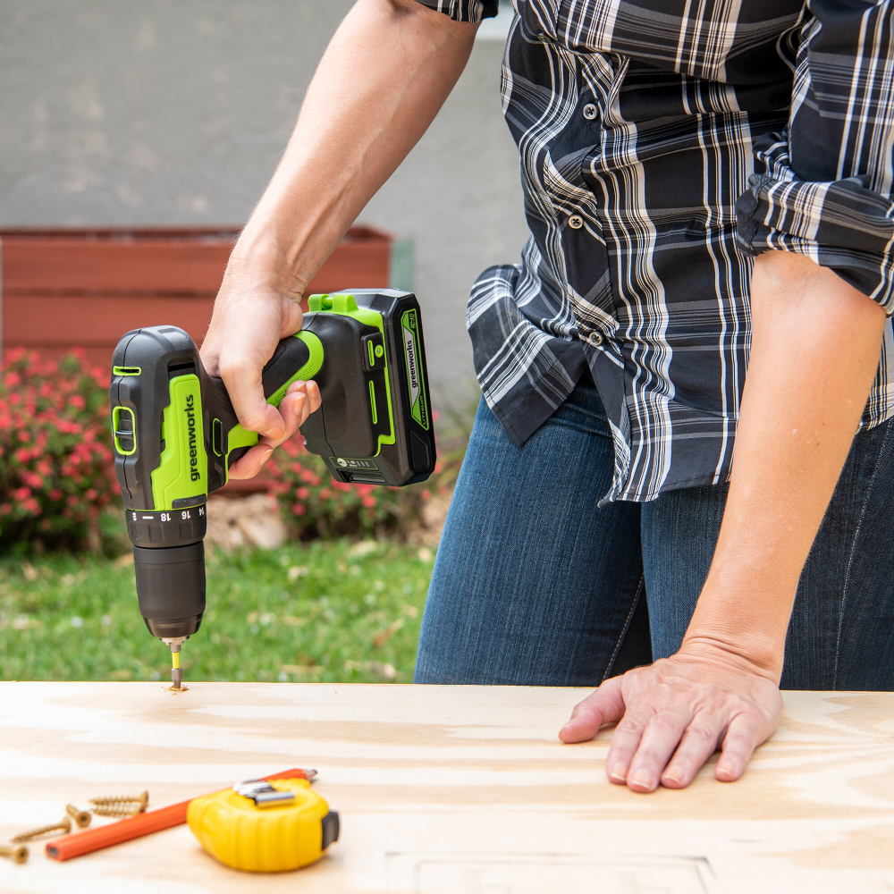 Дрель-шуруповерт аккумуляторная GREENWORKS GD24DD35 24В,35Hm,13мм,без АКБ и ЗУ (3704007)