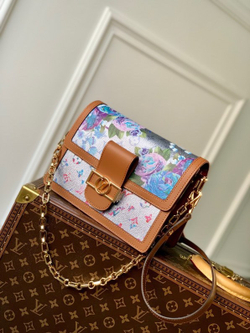 Louis Vuitton Dauphine MM
