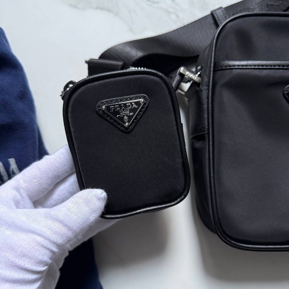 Сумка-мессенджер Prada
