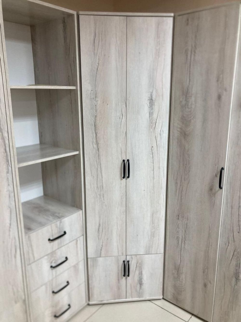 Шкаф угловой Монреаль Дуб Канадский