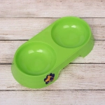 Миска пластиковая двойная «Мр. Марли», цвет зелёный, 23*12*4см