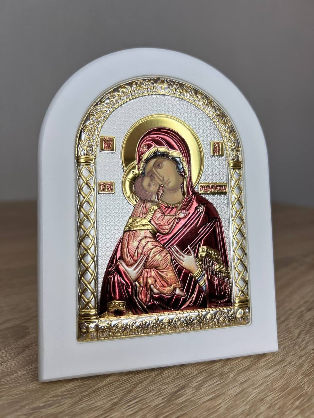 Владимирская БМ, икона арочная, белое дерево, эмаль 105х140