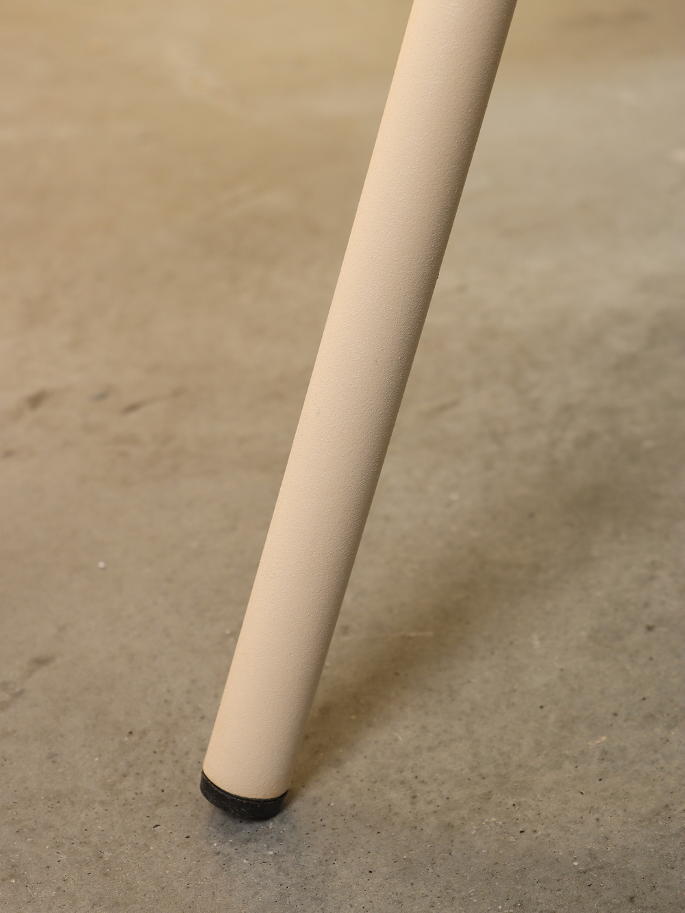 Столик кофейный текстурный "Бежевый" 45х45х52 см