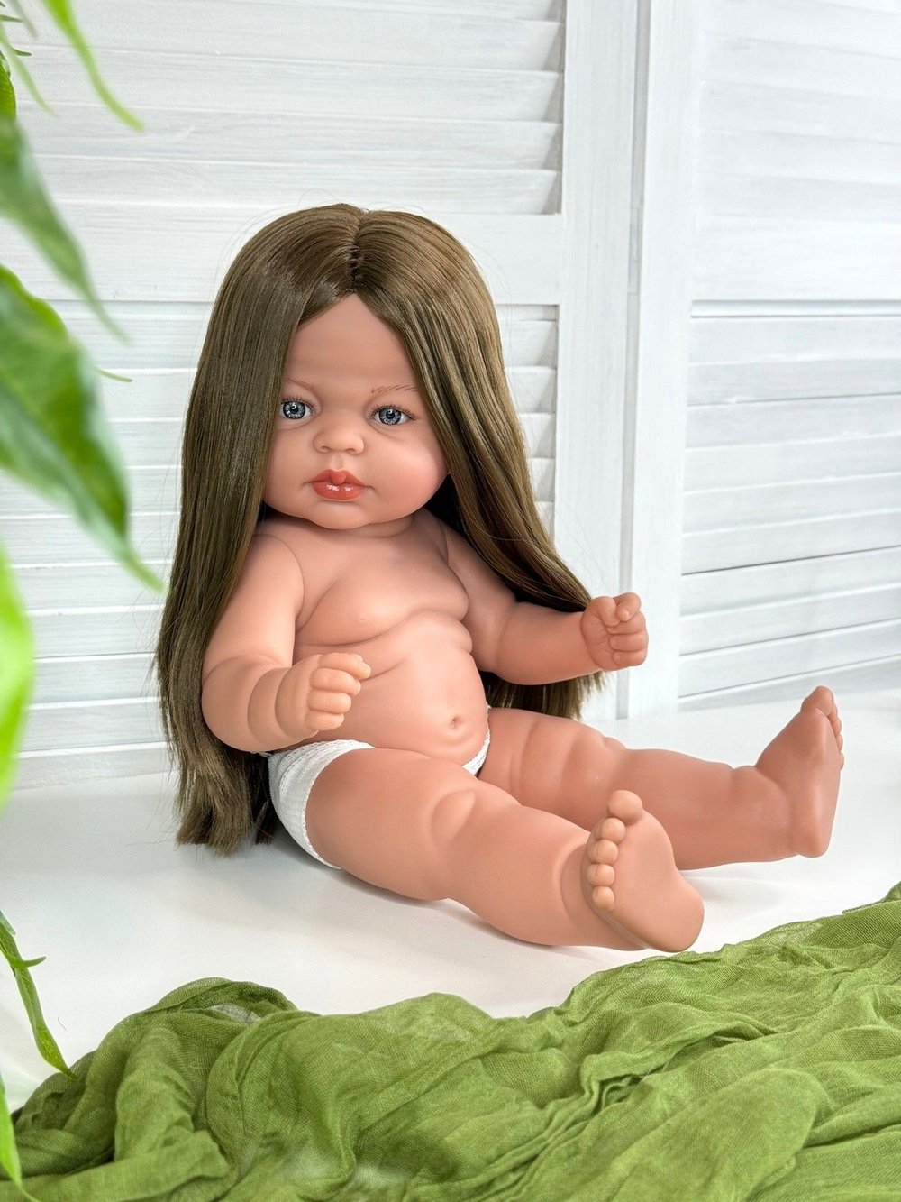 Кукла Manolo Dolls виниловая Carabonita без одежды 47см (7308A1)