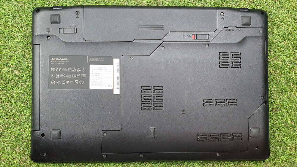 Ноутбук Lenovo 6 Gb/HDD 320Gb