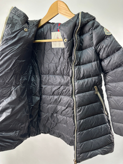 Пуховое пальто Moncler