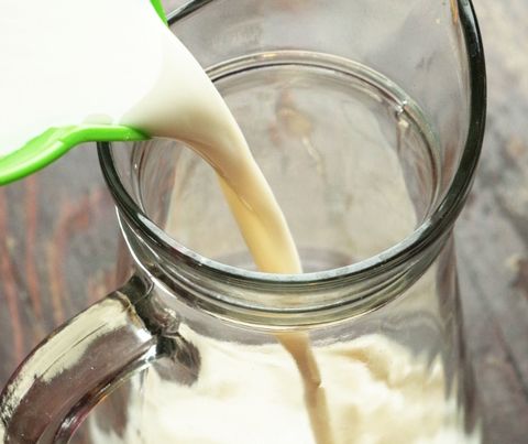 Овсяный йогурт и льняные хлебцы