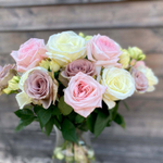 Рассветное утро — букет ароматных и интерьерных роз