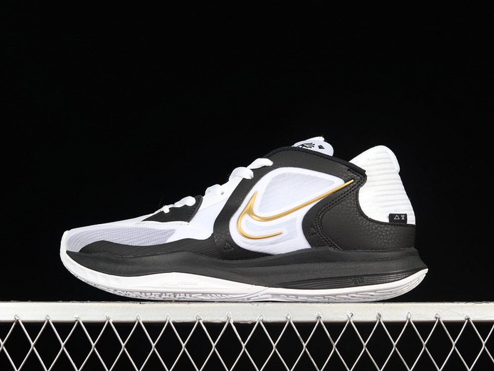 Купить баскетбольные кроссовки Nike Kyrie Low 5 White Metallic Gold Black в баскетбольном магазине futbasket.ru