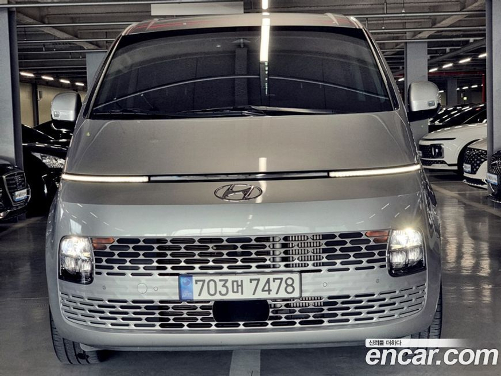 Hyundai Staria Tourer 11-и местный (09.2022)
