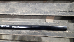 Молдинг двери задней левой Mercedes E (W213) 16-нв Б/У Оригинал A2137302305