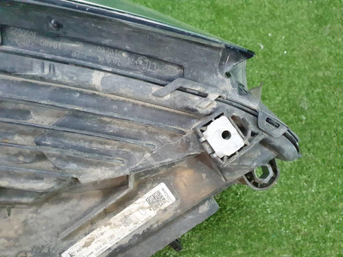 Битая Фара левая Mercedes GLC X253 (2015-2019) LED