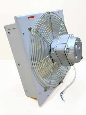 Вентилятор ВО-2.5/380В в коробе с жалюзи