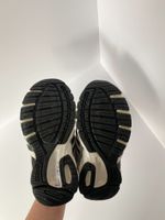 Кроссовки Adidas, 28