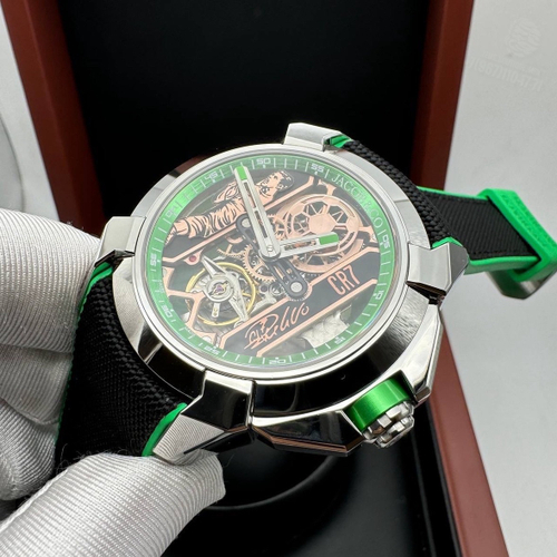 Часы Jacob & Co CR7