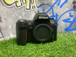 Nikon F80