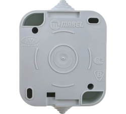 Розетка с крышкой и с заземлением, белая Makel 18304