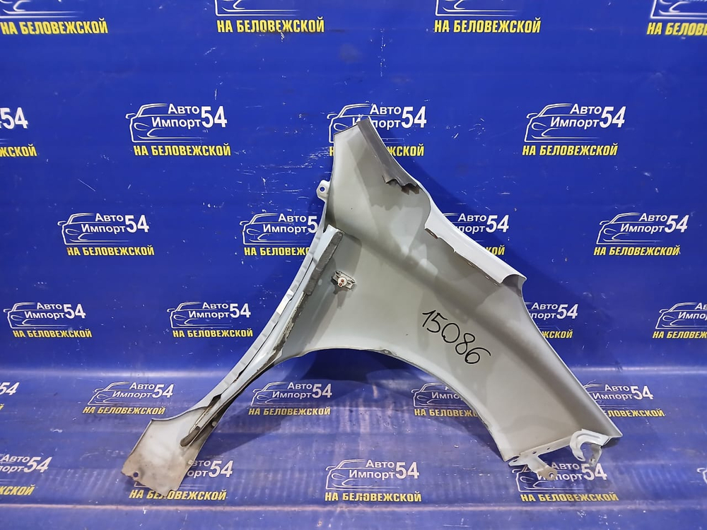 Крыло переднее левое NISSAN MARCH 2002-2010