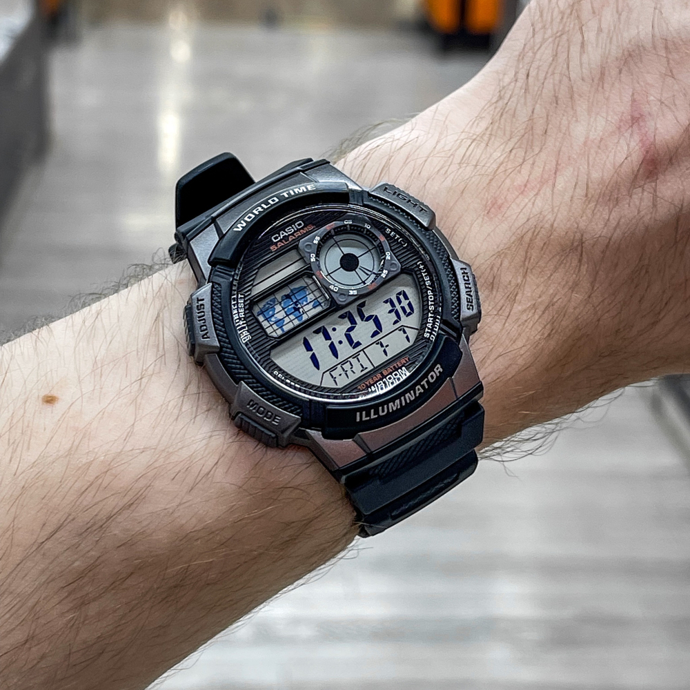 Casio AE-1000W-1B