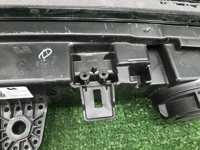 ДХО центральный Lixiang L6 (2024-н.в.) LED