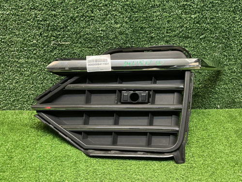 Решетка перед. бампера VW Touareg 3 (18-23) R-line