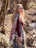 Пончо женское шерстяное с орнаментом