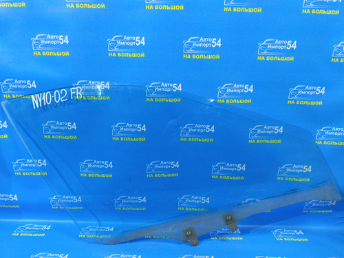 Стекло двери передней правой NISSAN WINGROAD 1996