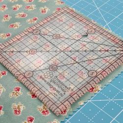 Линейка для пэчворка, 10х10см (арт. A24-S)