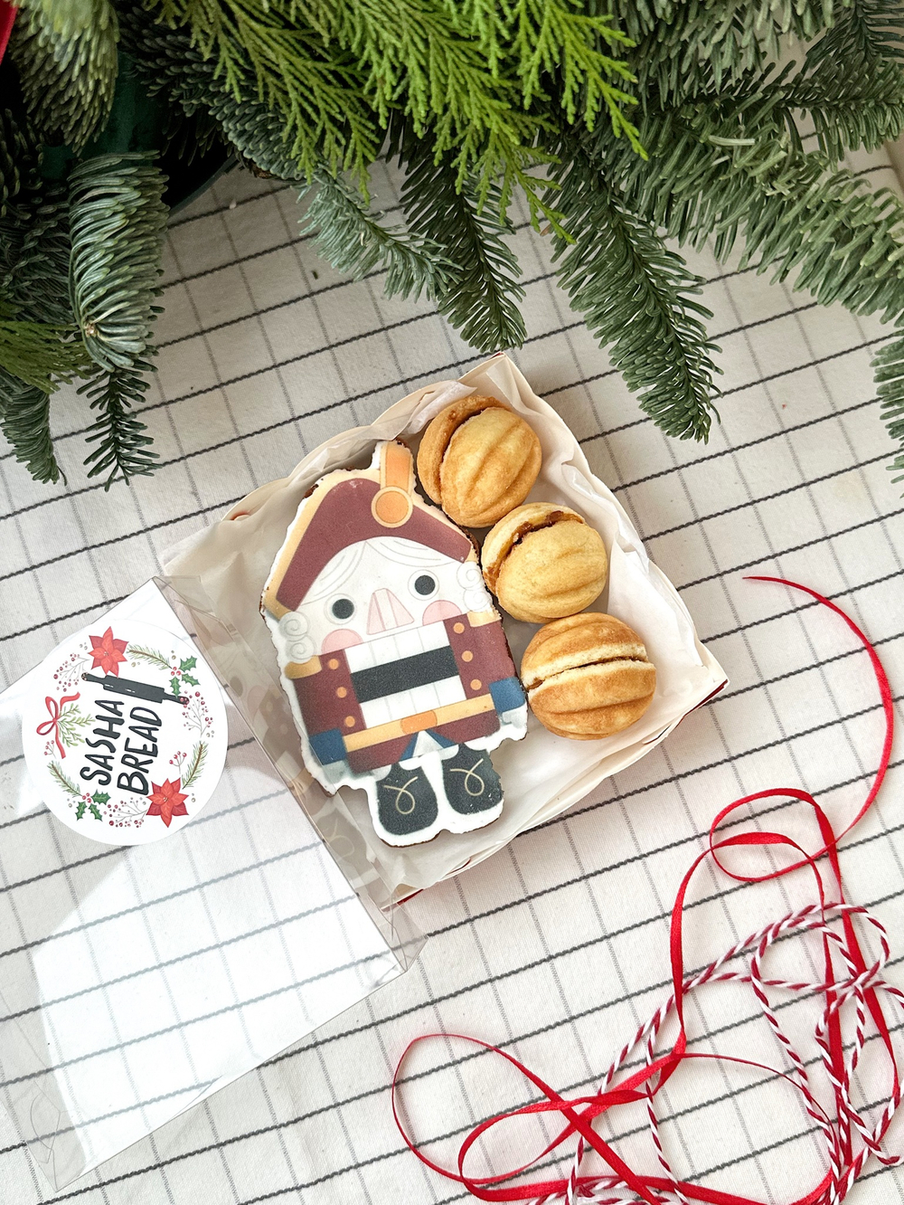 Подарочный набор «Щелкунчик и орешки»