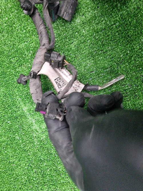 Проводка моторного отсека Geely Monjaro (21-нв)