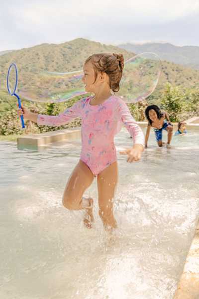 4202168 Pink Offcorss