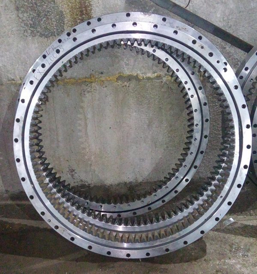 Поворотный круг Hitachi ZX200-1