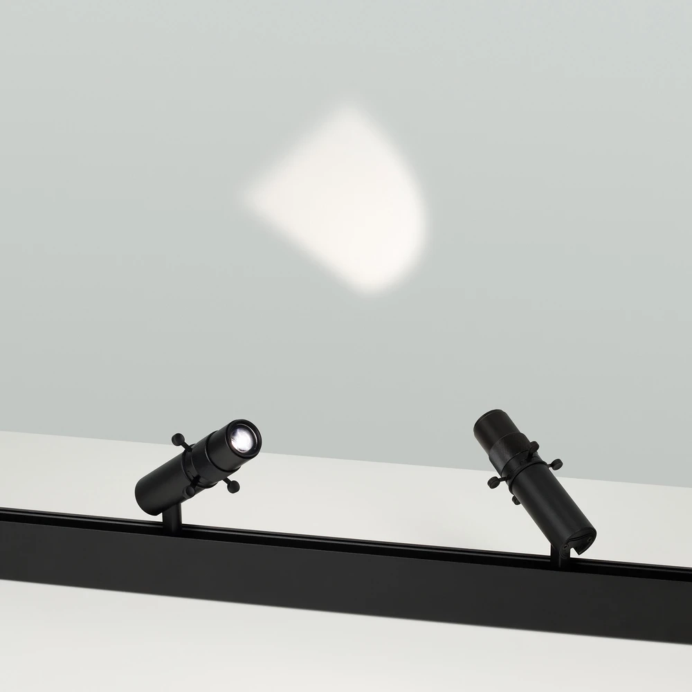 Магнитный трековый светильник MAG-ORIENT-SPOT-CROP-ZOOM-TC-R35-6W Arlight 045066