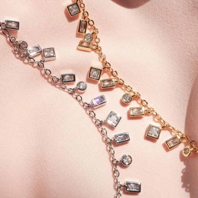 Анклет Шейкер – Серебро