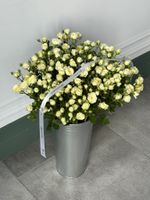 АКЦИЯ - светло-желтая кустовая роза - цена действует при заказе от 25шт