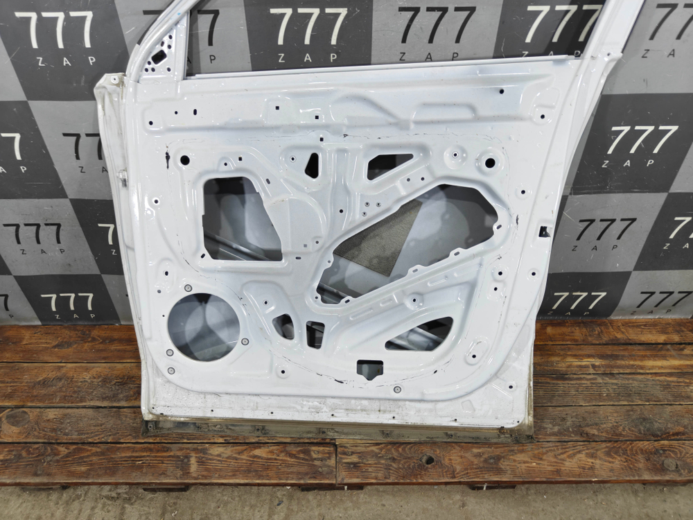 Дверь передняя правая Chery Tiggo 4, Tiggo 4 Pro 18-нв Б/У Оригинал J686101020DY