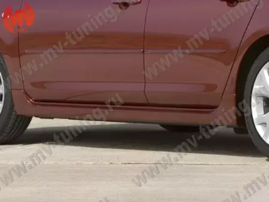 Пороги для Mazda 3