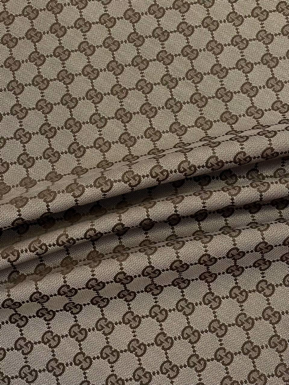 Курточно-плащевая ткань на мембране хлопок с п/э Gucci песочная с дизайнерским лого