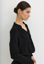 Блуза из вискозы, черная