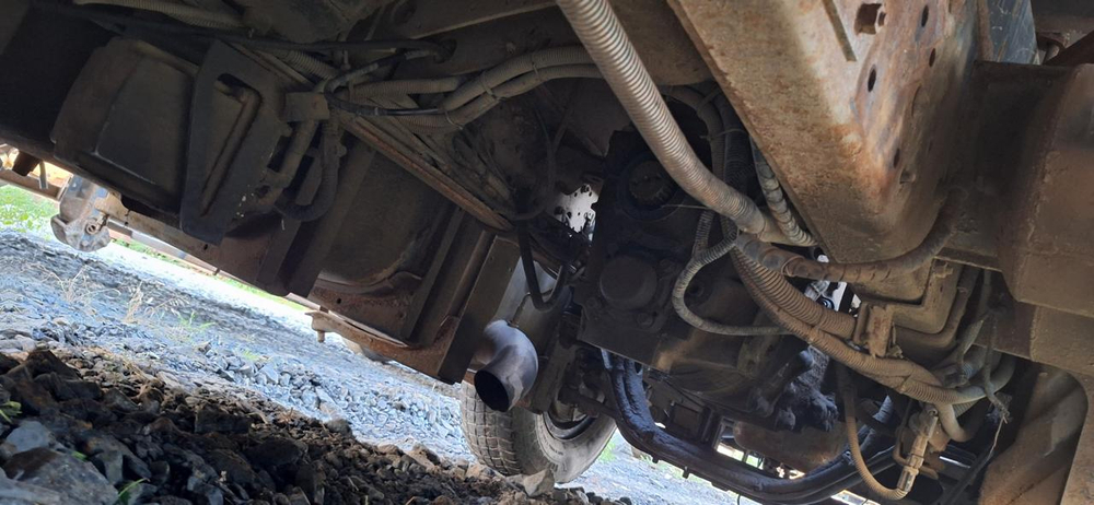 ТехноСтавПрицеп ТР8499 на шасси КамАЗ 65115 6x4 Зерновоз ТР8499 (Дизельный, 11,8 л, 301 л.с., МТ)